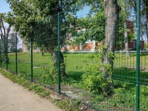 3D заборы для школы 90 метров фото в Чкаловске